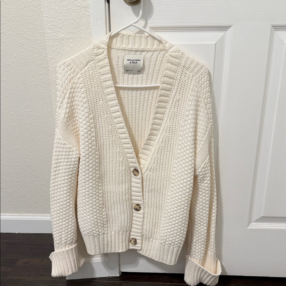 Abercrombie & Fitch Cream Chunky Knit Button-Up Cardigan
